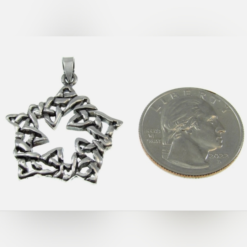 Handcrafted Solid Sterling Silver Celtic Knot 5 F… - image 2